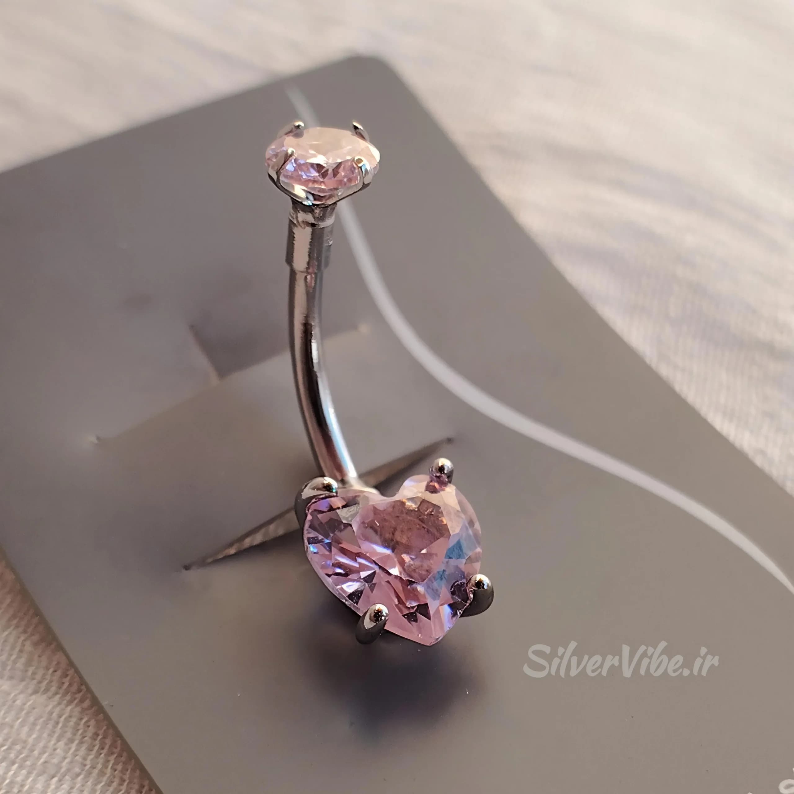 پیرسینگ ناف استیل | طرح آویز قلب نگین دار | برند Accessories