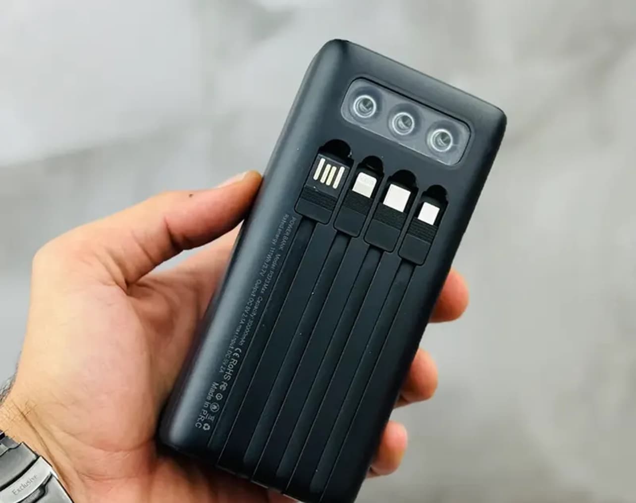 پاوربانک CALUS P273Max ظرفیت 20000mAh با کابل‌های داخلی چندمنظوره — تصویر ۲