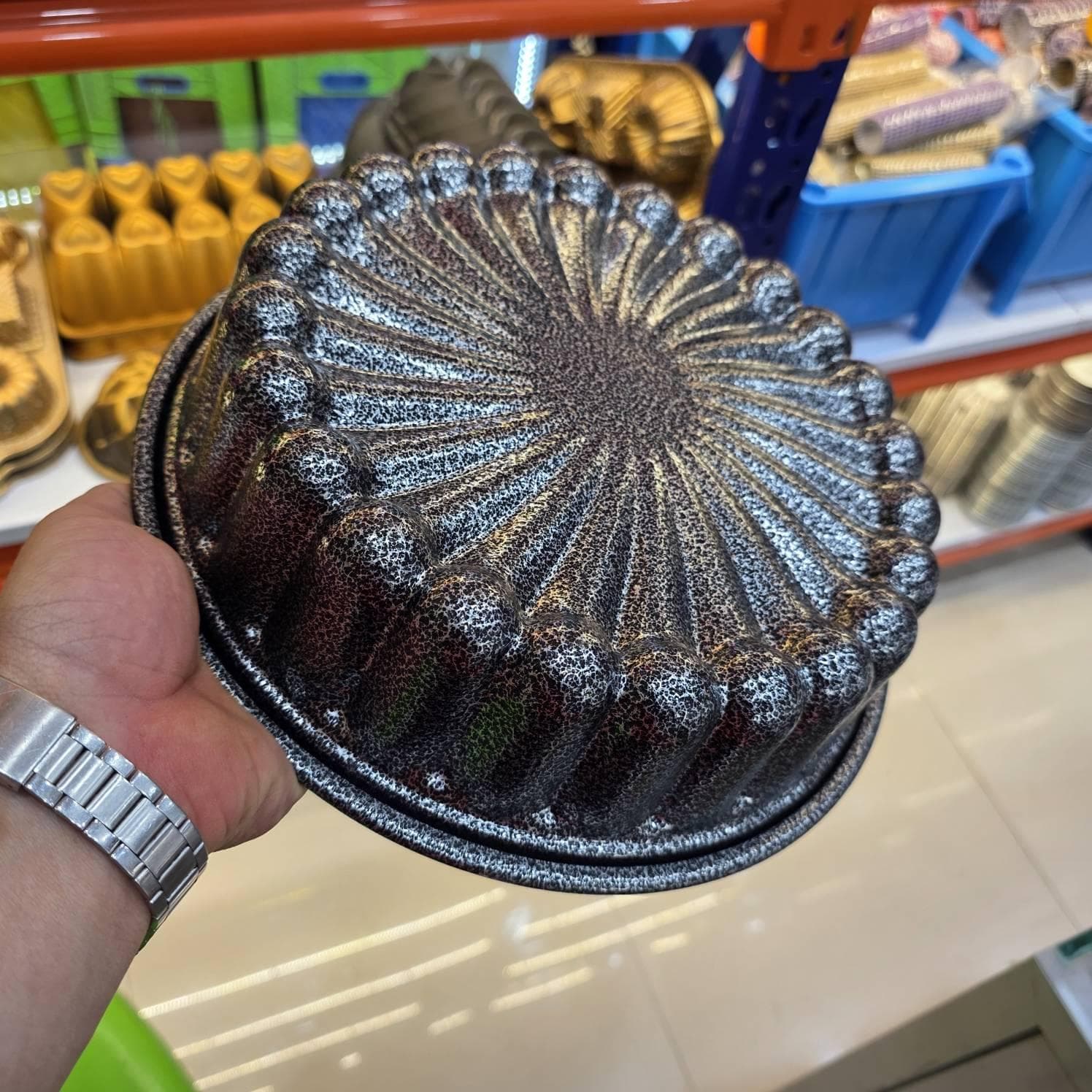 قالب کیک گرانیت طرح شارلوت پیچ — تصویر ۶