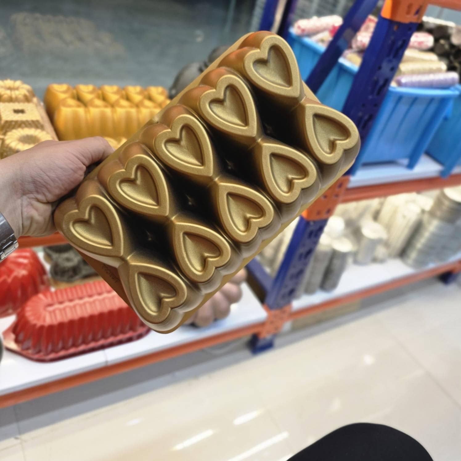 قالب کیک چدنی طرح مستطیل کف قلب — تصویر ۵