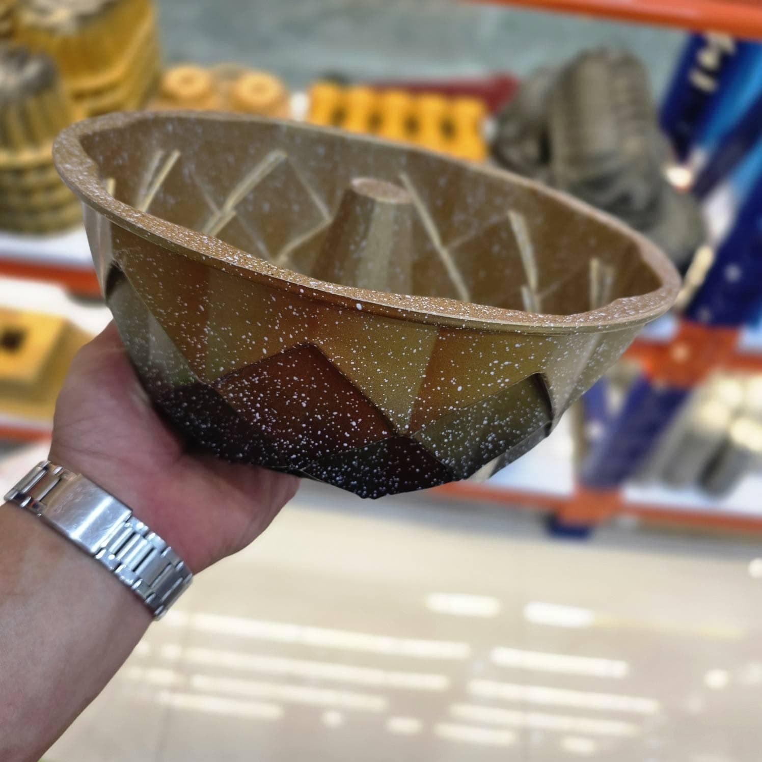 قالب کیک چدنی طرح الماس — تصویر ۳