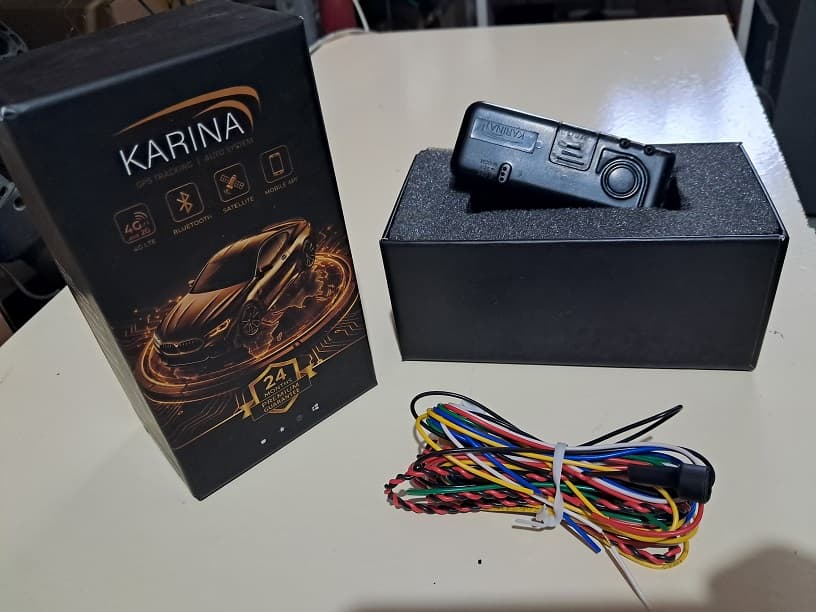ردیاب خودرو کارینا GX20-R1
