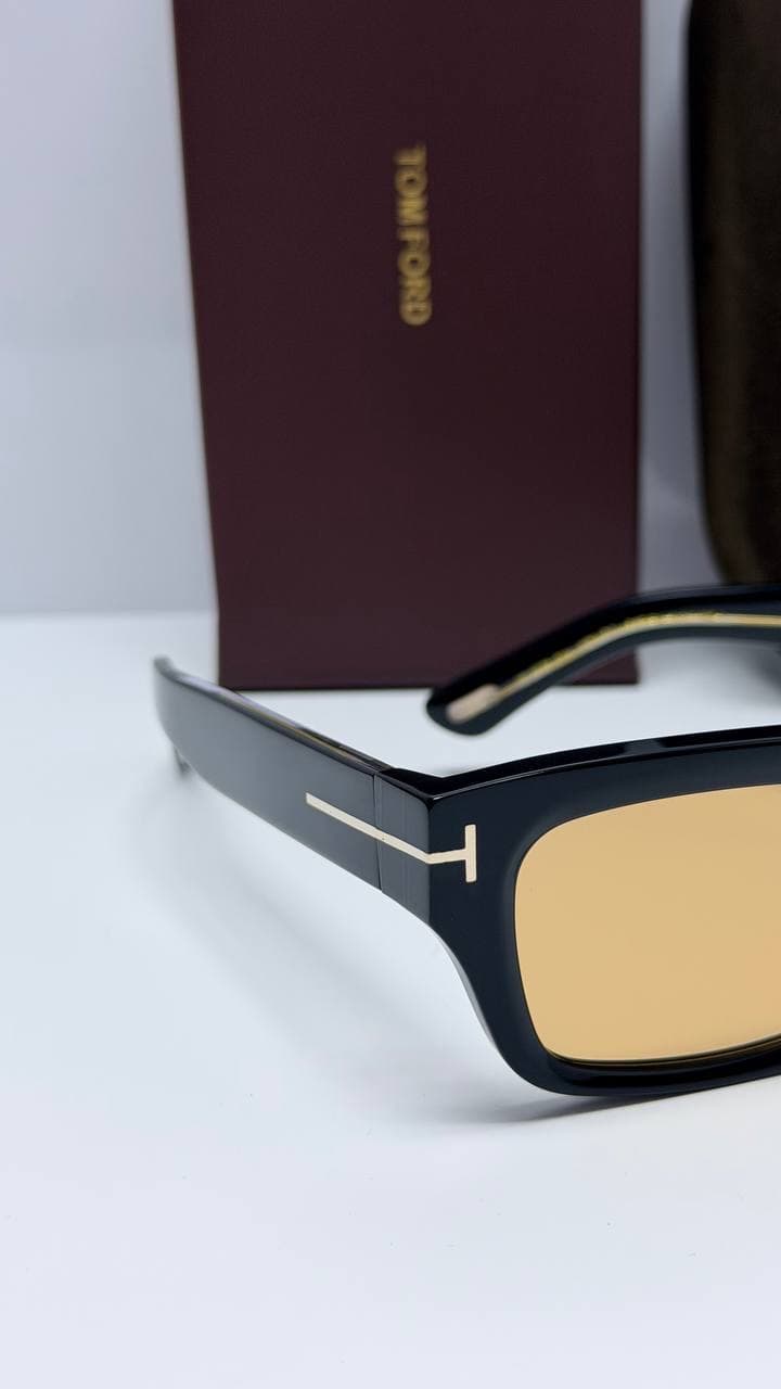TOM FORD MODEL FT1203 01A SUNGLASSES عینک آفتابی تامفورد مدل FT1203 01A — تصویر ۹