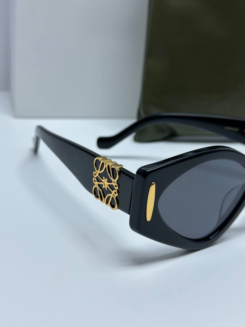 LOEWE MODEL LW5135S SUNGLASSES عینک آفتابی لئووه مدل LW5135S — تصویر ۱۱