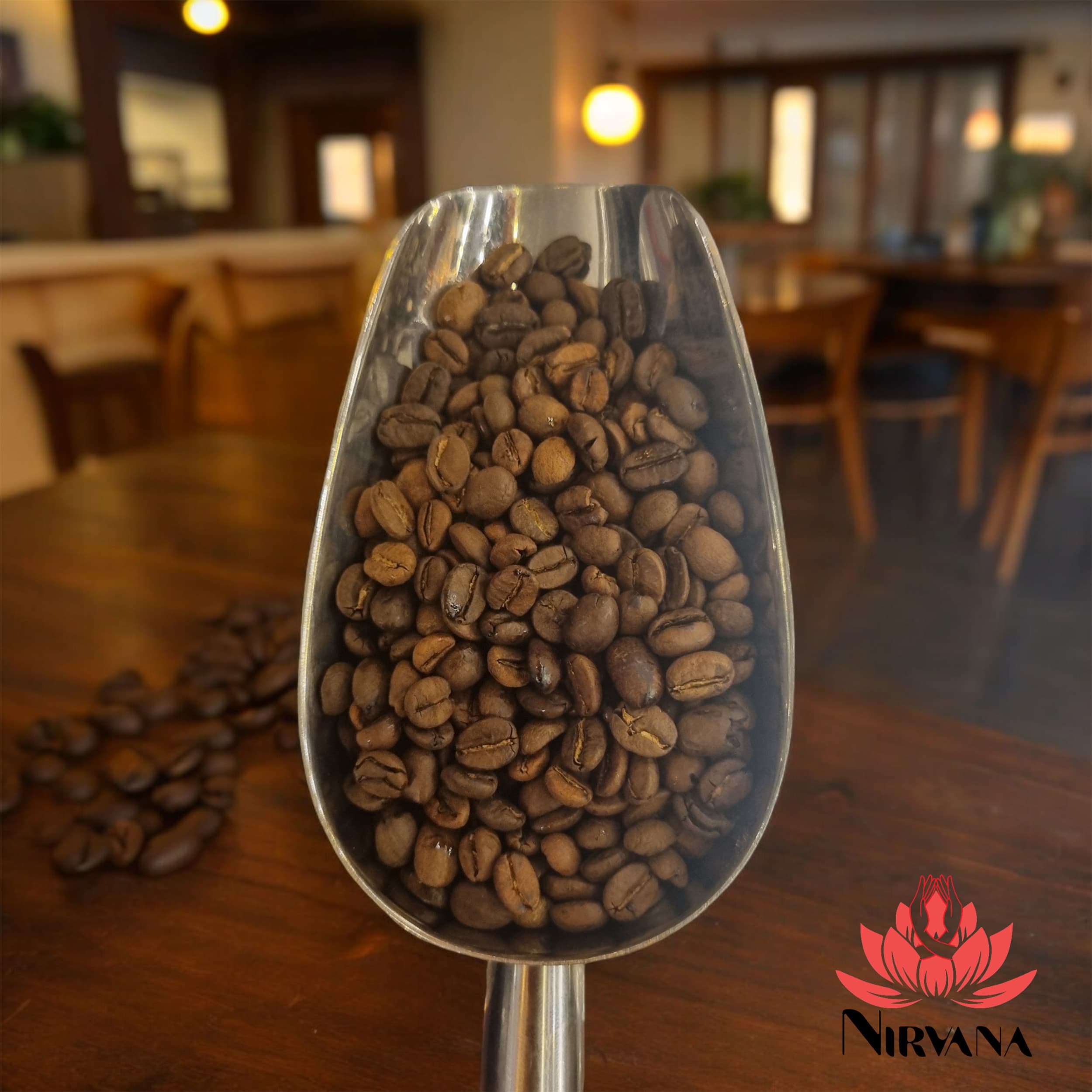 قهوه ۸۰٪ عربیکا ۲۰٪ روبوستا