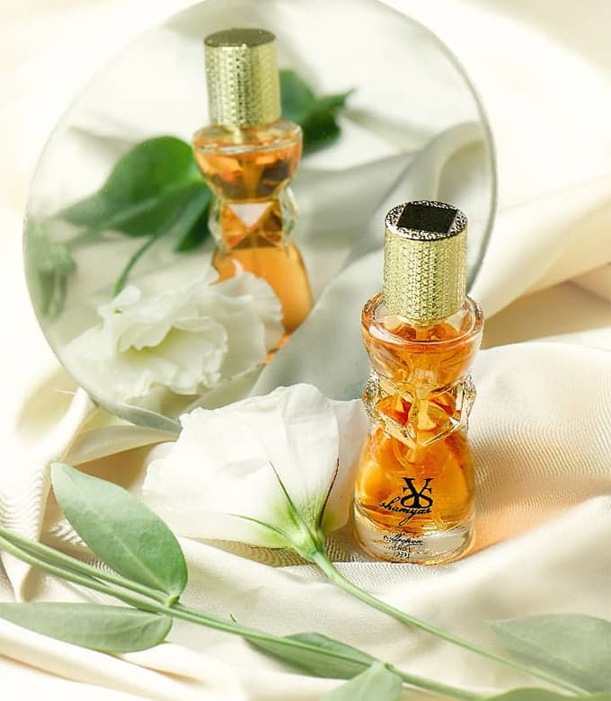 عطر ادکلن ایو سن لورن منیفستو | Yves Saint Laurent Manifesto — تصویر ۸