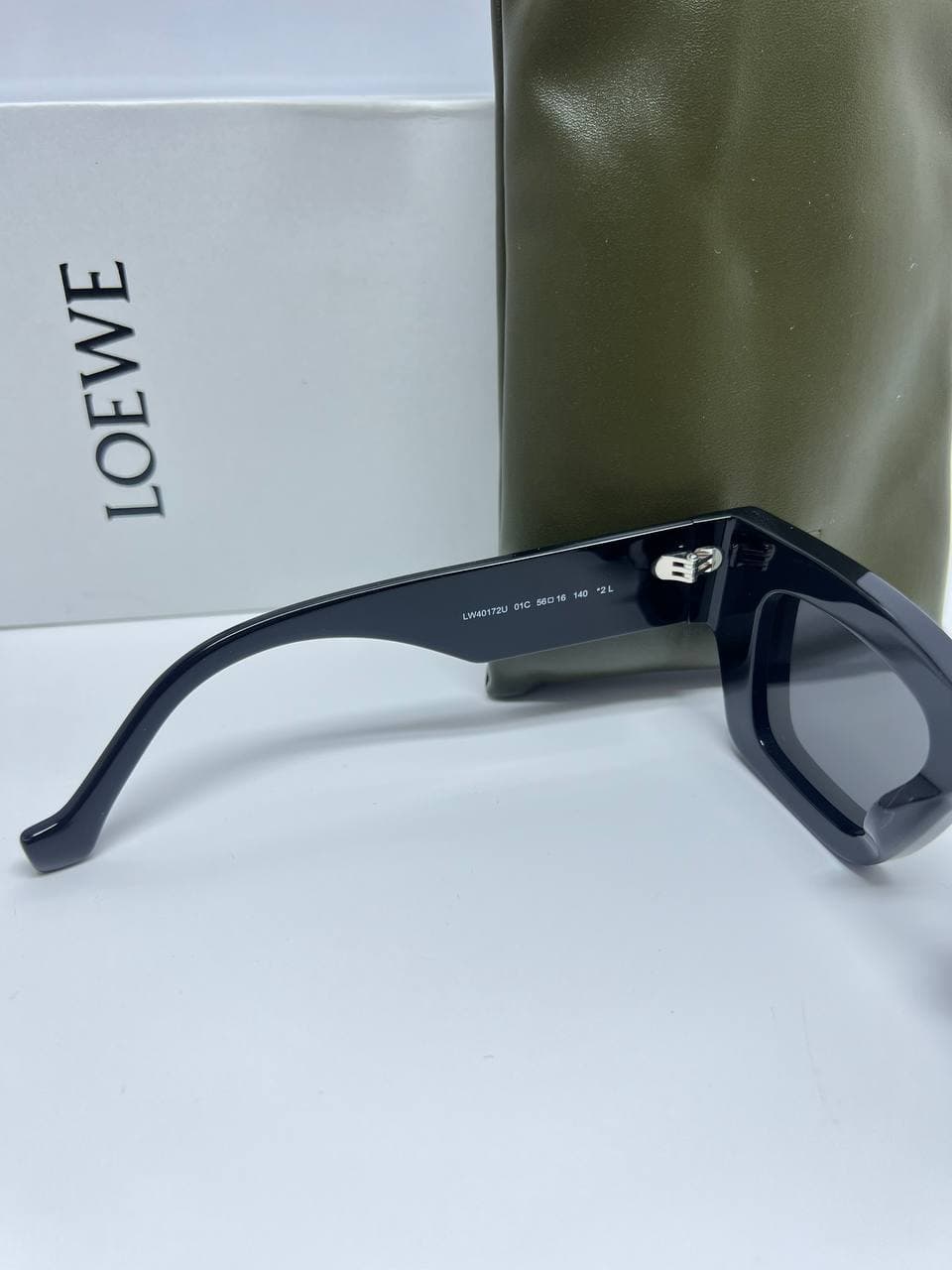 LOEWE MODEL LW40172U SUNGLASSES عینک آفتابی لئووه — تصویر ۹