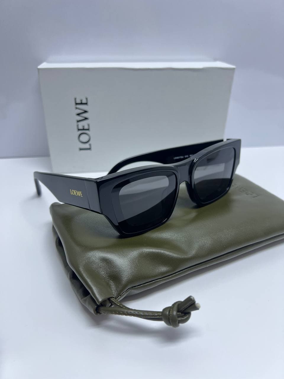 LOEWE MODEL LW40172U SUNGLASSES عینک آفتابی لئووه — تصویر ۵