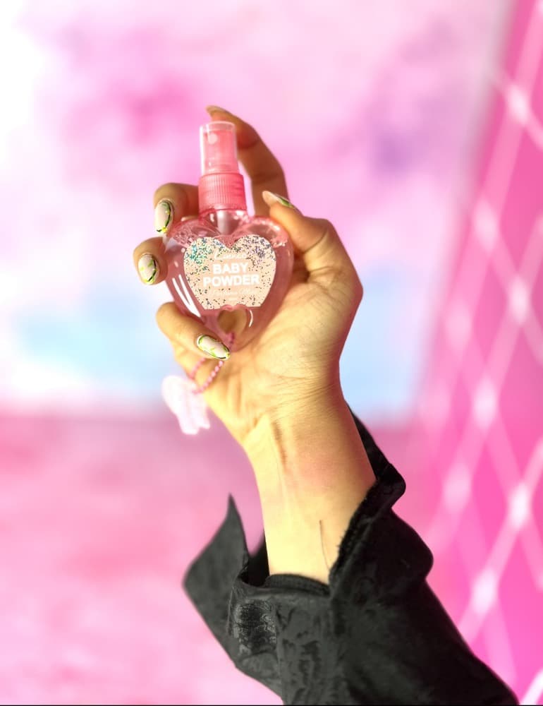 بادی میست و عطربیکینی قلبی بارایحه پودر بچه