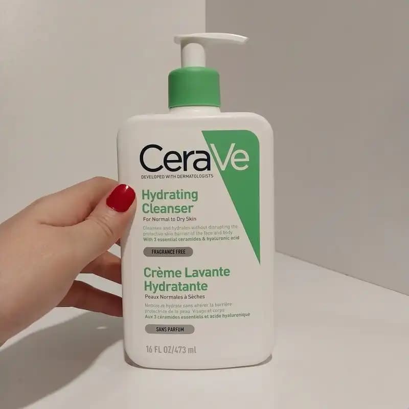 ژل شستشوی آبرسان سراوی (CeraVe) مدل Hydrating Facial Cleanser | ناجی پوستهای خشک — تصویر ۴