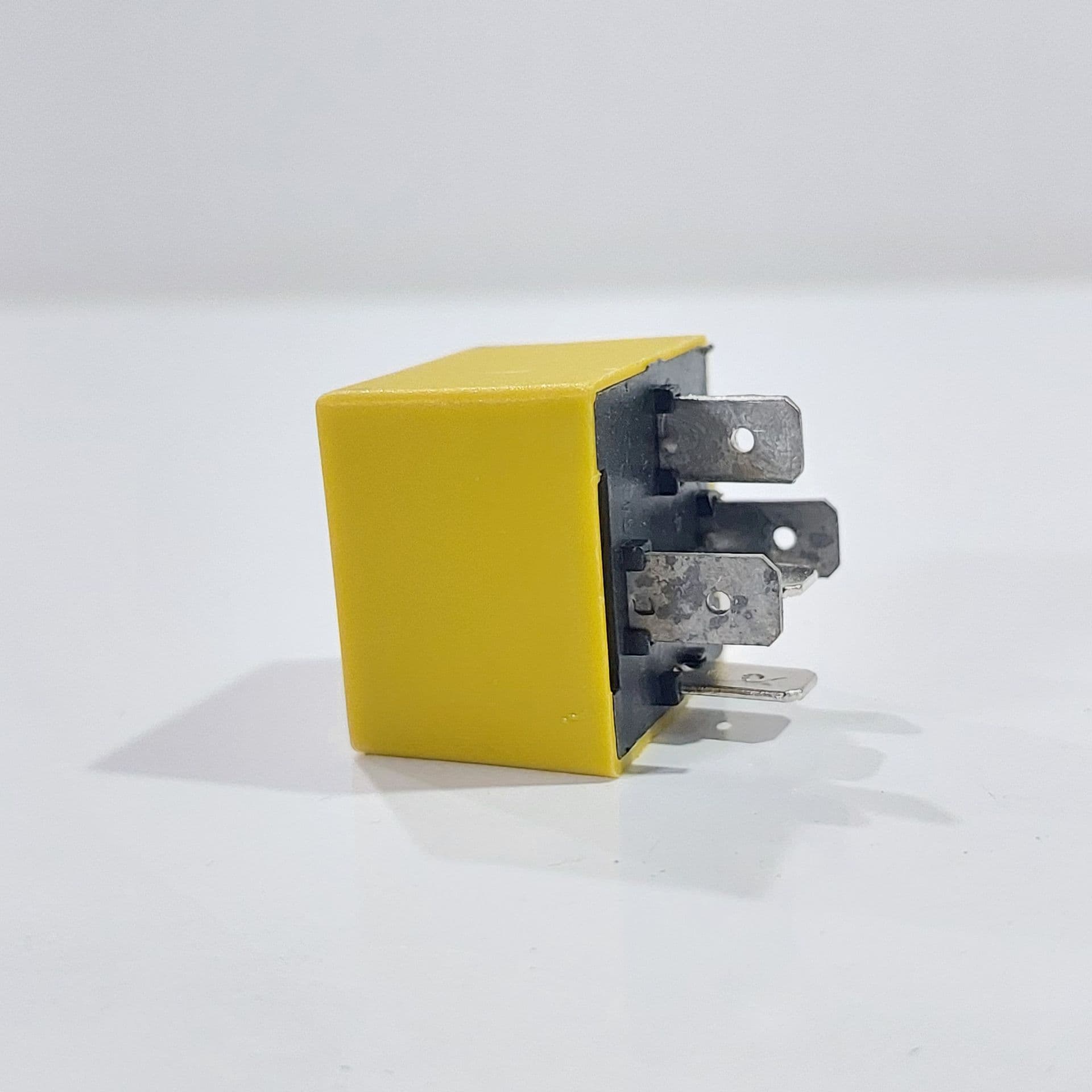 رله زرد بخاری 405 دوستان C24