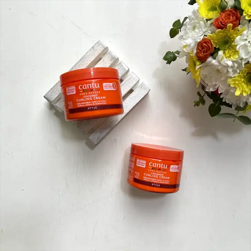 کرم مو کنتو مدل نارگیل مخصوص مو های فر Cantu (اصل) آبرسان و فر کننده — تصویر ۴