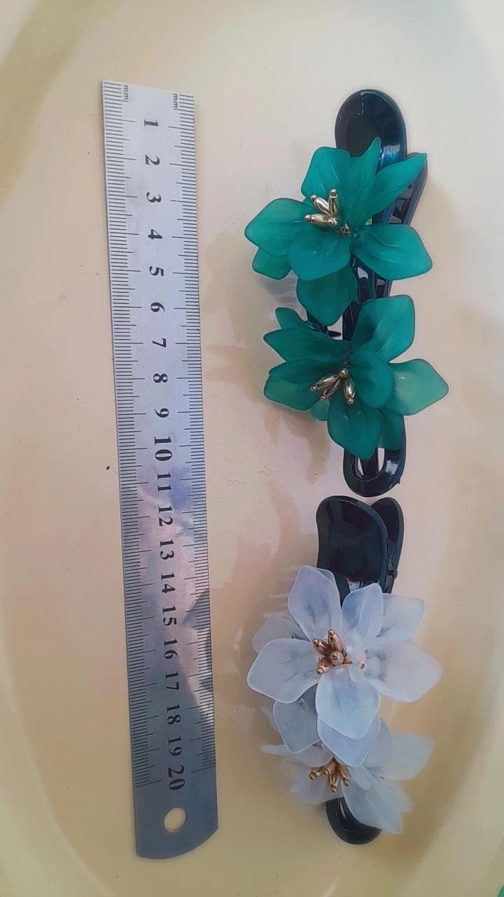گیره انبری گلبرگ — تصویر ۴