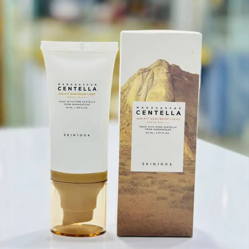 ضد آفتاب مینرال لایت ایرفیت اسکین 1004 حاوی سنتلا SPF30 — تصویر ۴