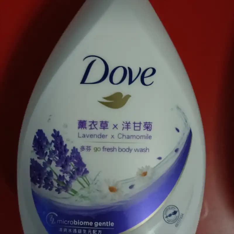 شوینده بدن آرامبخش داو مدل اسطوخودوس و بابونه | Dove Lavender & Chamomile Body Wash 1L — تصویر ۵
