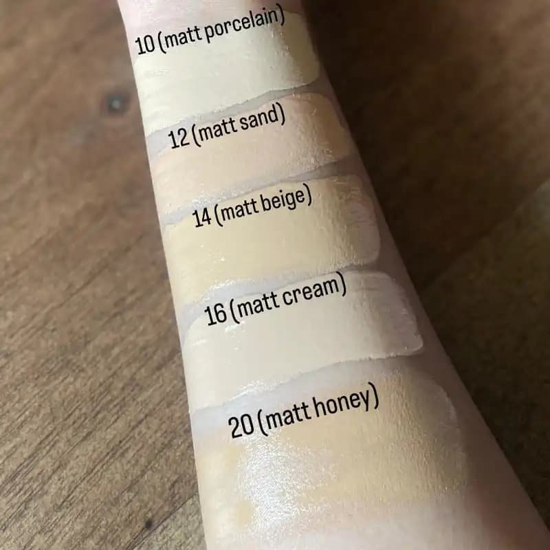 کرم پودر ایزادورا مدل نچرال مات Natural Matt – پوشش مات و طبیعی با ماندگاری بالا — تصویر ۲