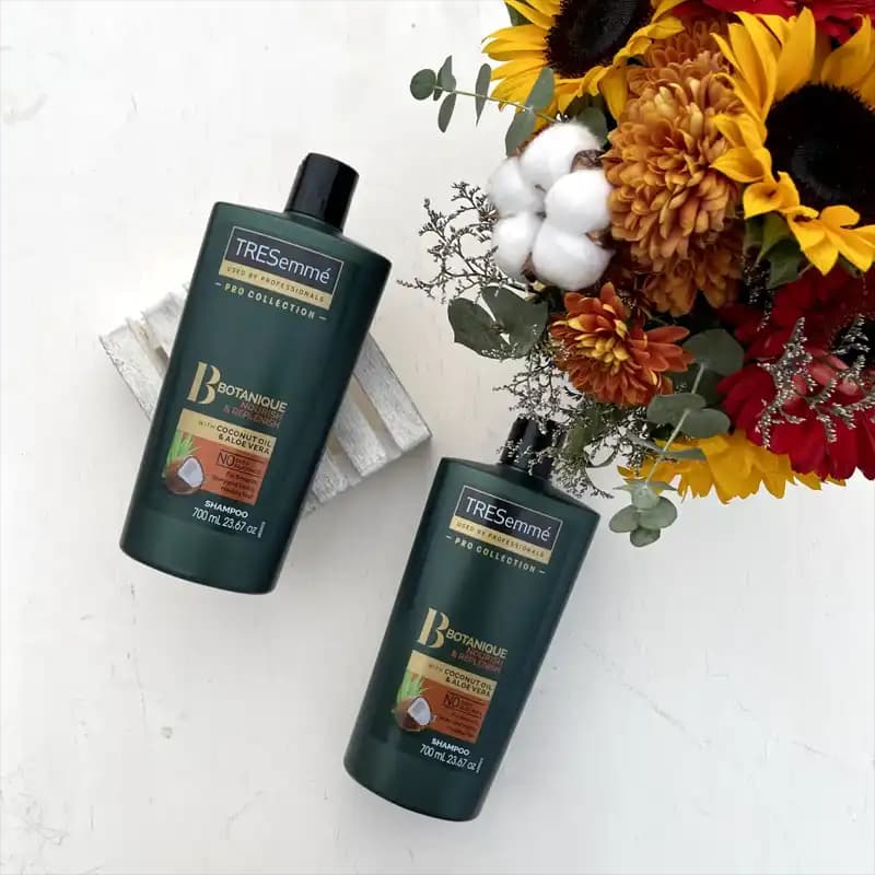 شامپو آبرسان ترزمه مدل Botanique Nourish & Replenish (سبز) با عصاره نارگیل و آلوئه‌ورا — تصویر ۵