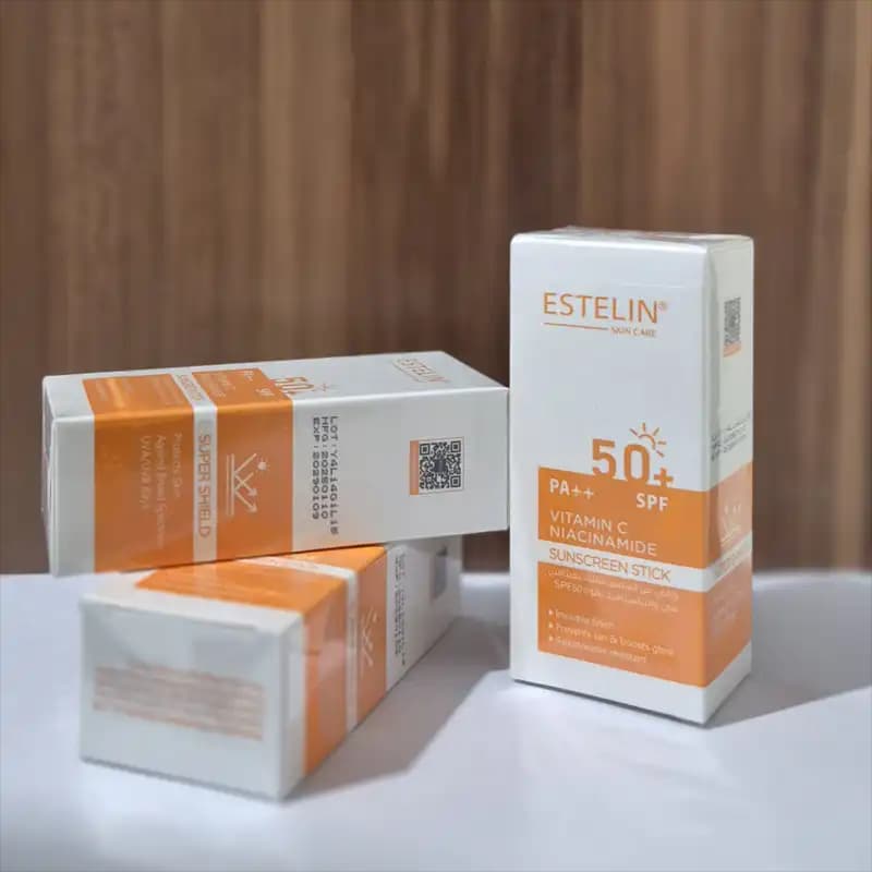 ضدآفتاب استیکی استلین SPF 50 مدل ویتامین C و نیا‌سینامید (نارنجی) — تصویر ۴
