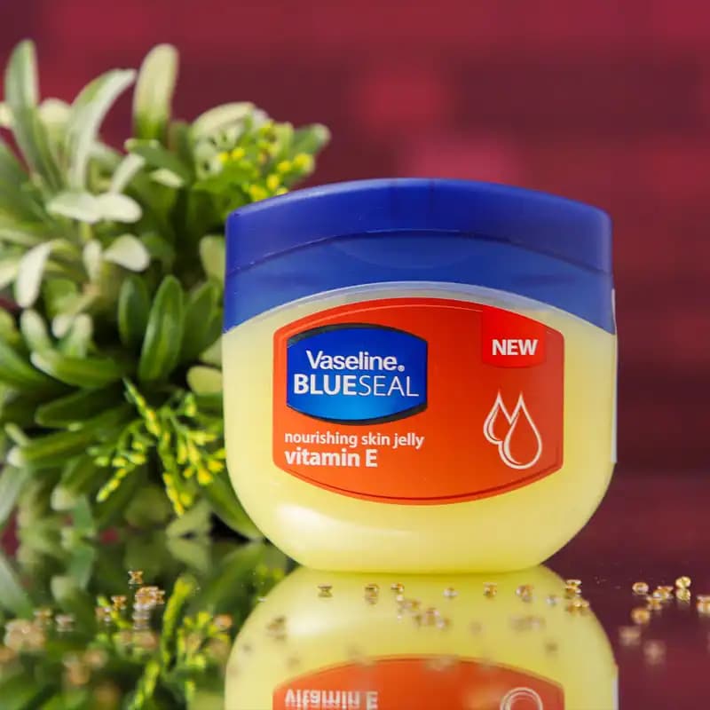 ژل کرم مرطوب کننده وازلین مدل ویتامین ای Vitamin E BlueSeal — تصویر ۵