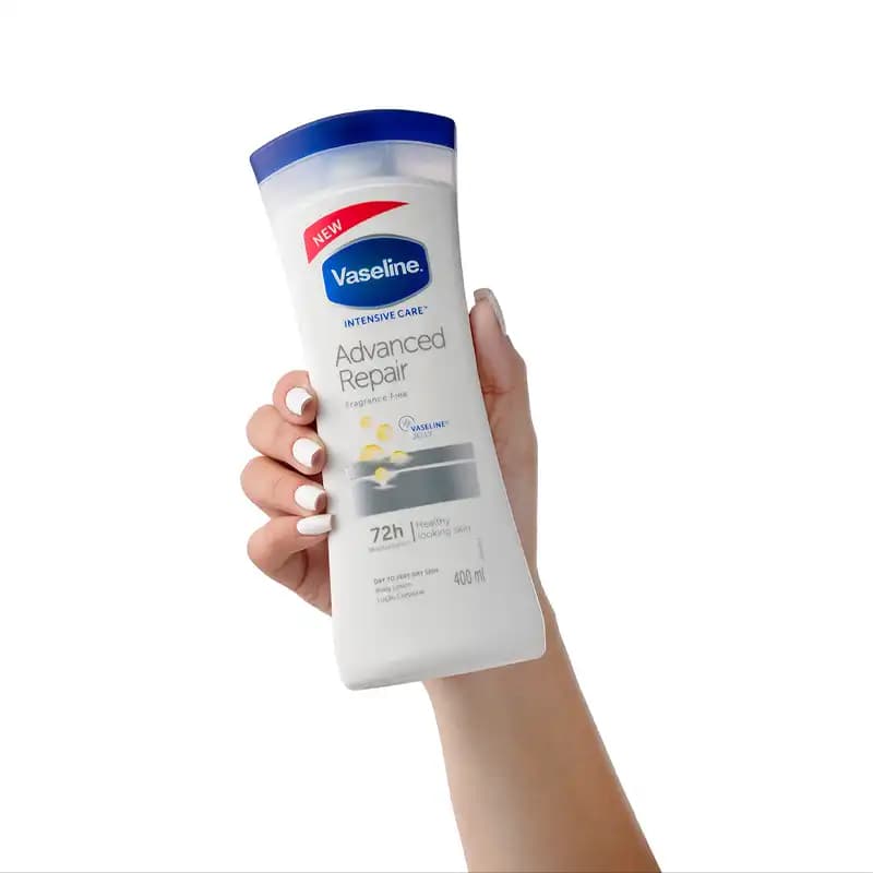 لوسیون بدن وازلین مدل Advanced Repair – رطوبت‌رسانی عمیق 72 ساعته — تصویر ۳