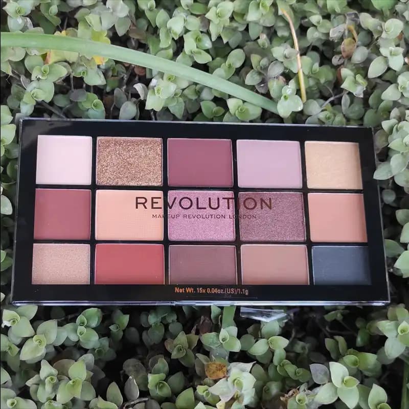 پالت سایه چشم رولوشن ولوت رز Velvet Rose اصل – در 15 رنگ مات و براق — تصویر ۲
