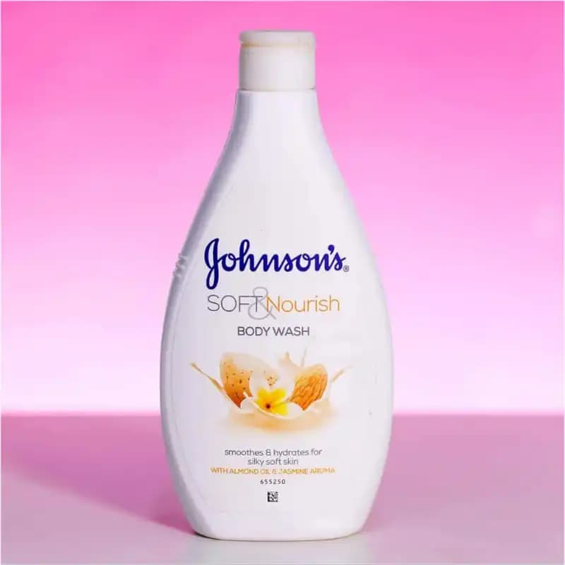 شامپو بدن جانسون با روغن بادام و رایحه گل یاسمن – Johnson’s اصل ایتالیا — تصویر ۵