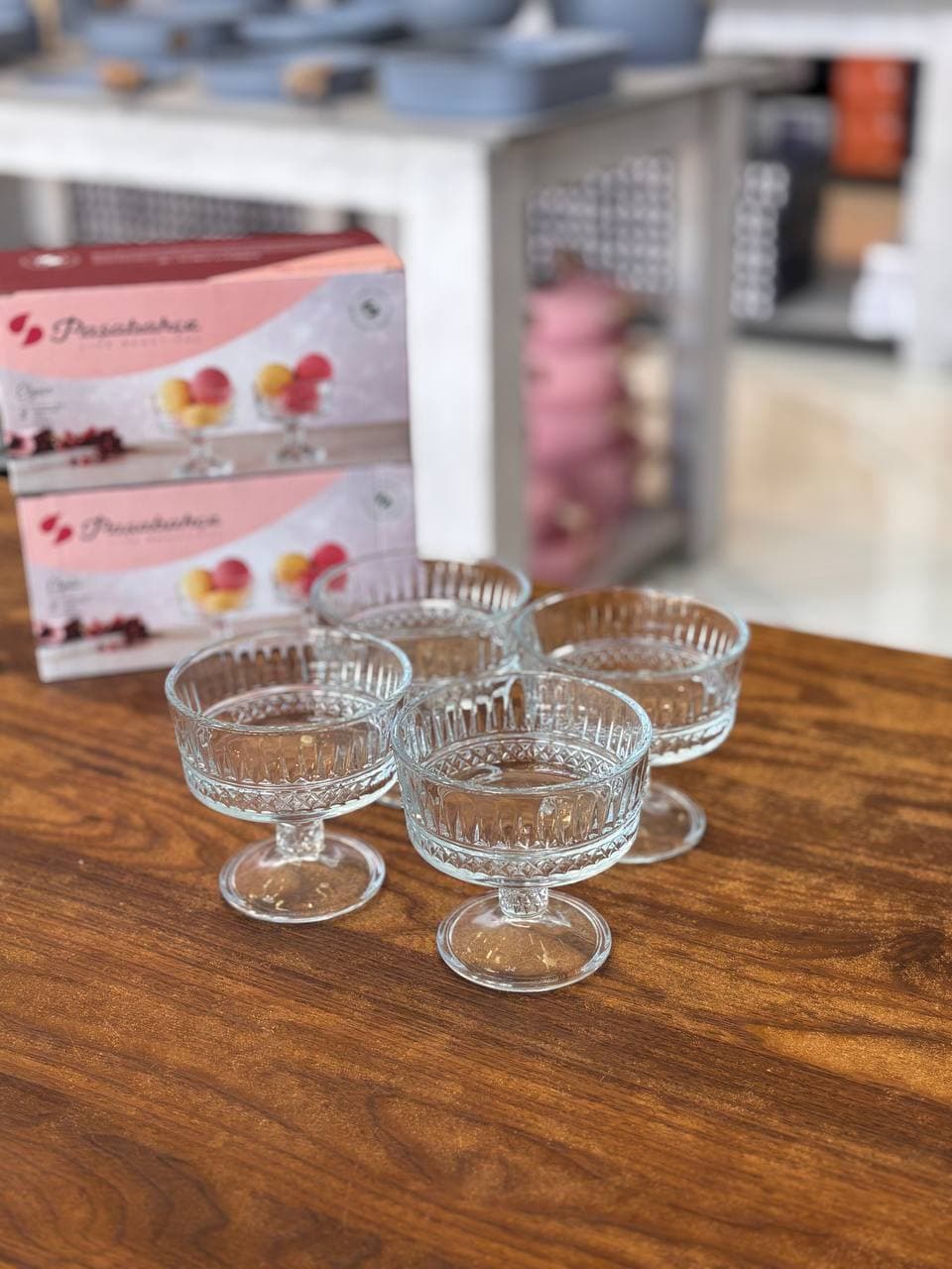 بستنی خوری جفتی مدل ELYSIA پاشاباغچه — تصویر ۳