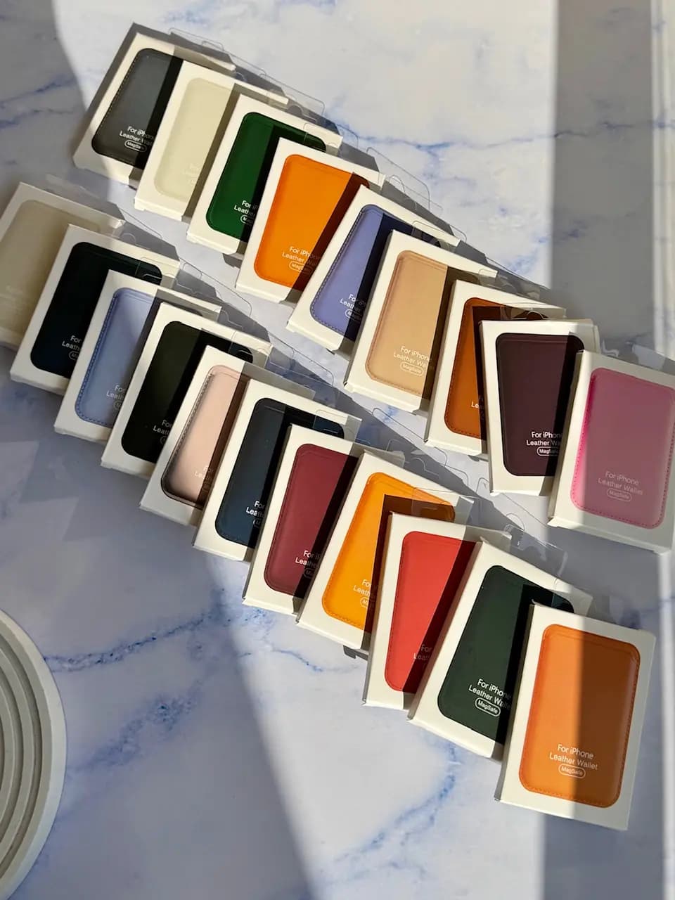 جاکارتی مگ سیف اپل Leather wallet magsafe — تصویر ۱۰