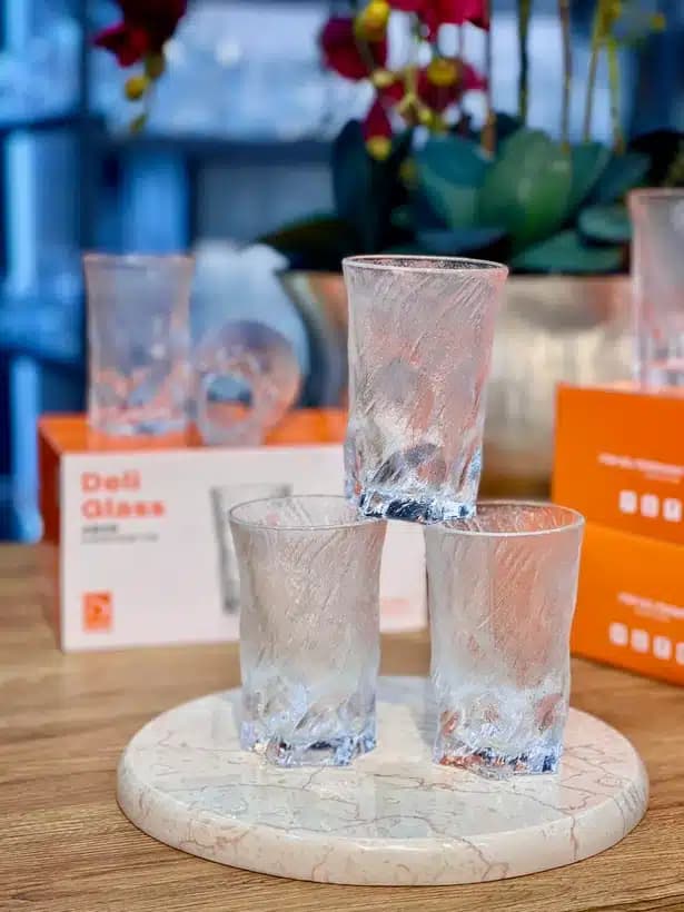 لیوان دفرمه طرح یخی DELI GLASS — تصویر ۳
