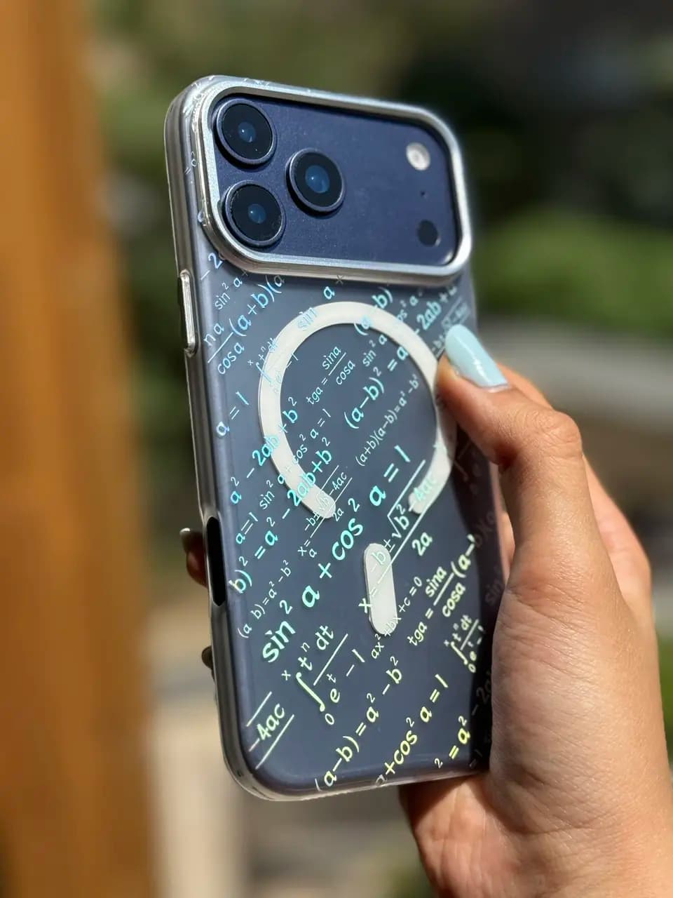 قاب آیفون Formula Case — تصویر ۴