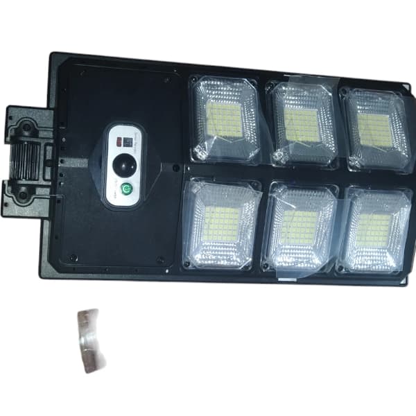 چراغ خیابانی خورشیدی مدل W789B-3 با ریموت کنترل و سنسور حرکتی — تصویر ۶