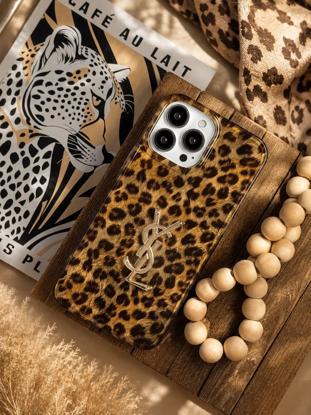 قاب yves saint laurent پلنگی — تصویر ۴