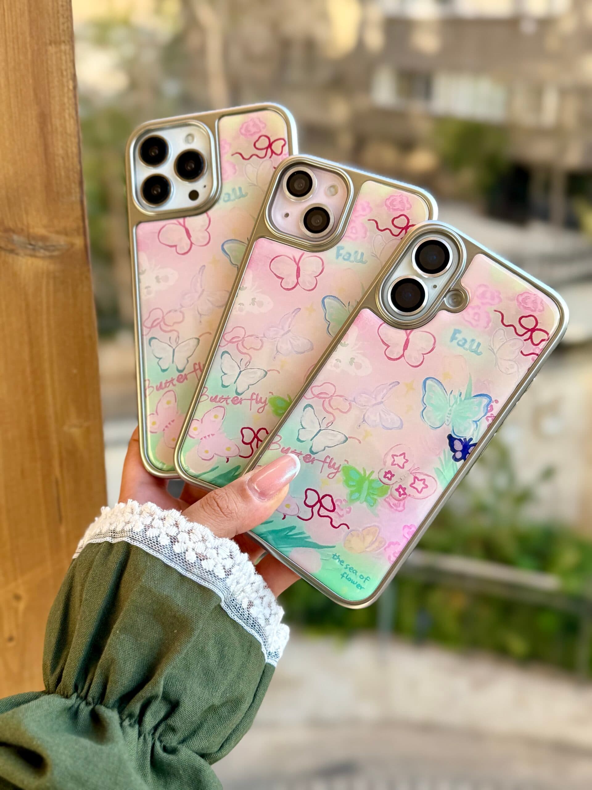 قاب آیفون دشت پروانه ها — تصویر ۵
