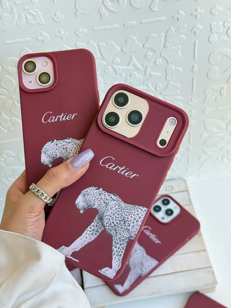 قاب آیفون Cartier Leopard — تصویر ۴