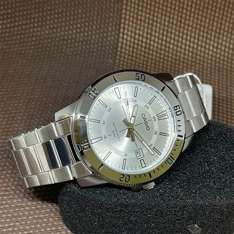 ساعت کاسیو مردانه مدل MTP-VD01D-7C — تصویر ۳