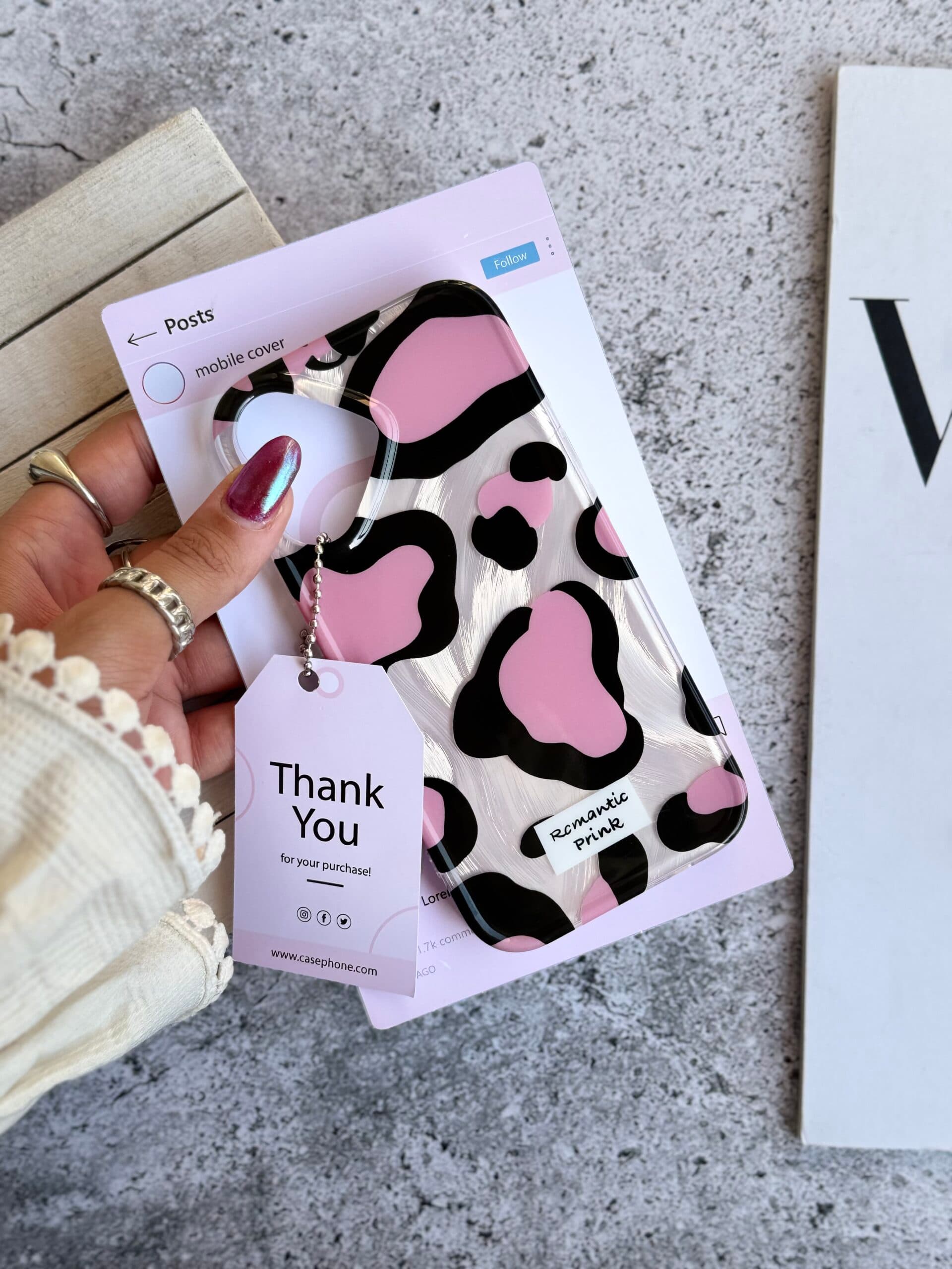 قاب آیفون پلنگی Romantic Pink — تصویر ۳