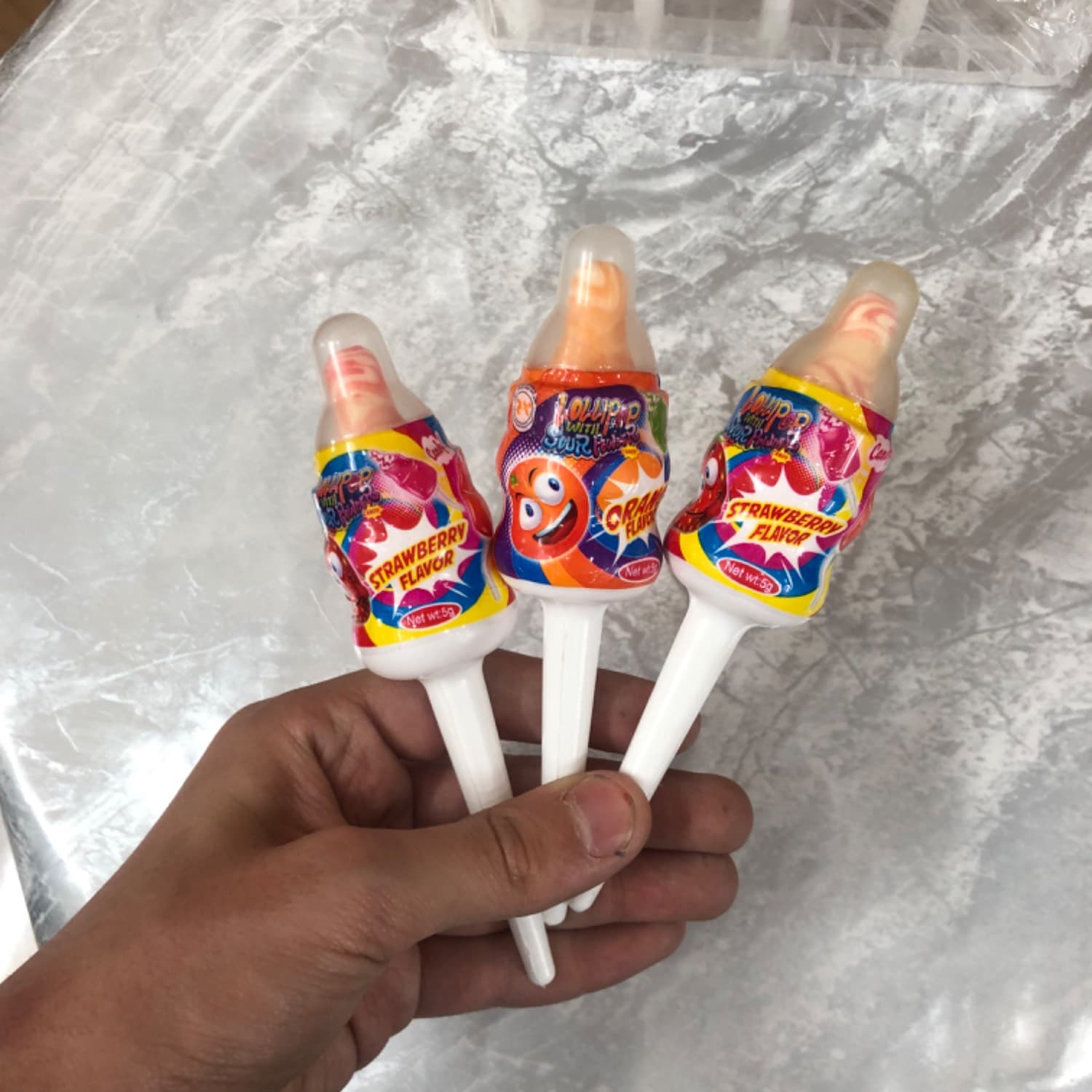 آبنبات سیخی — تصویر ۲