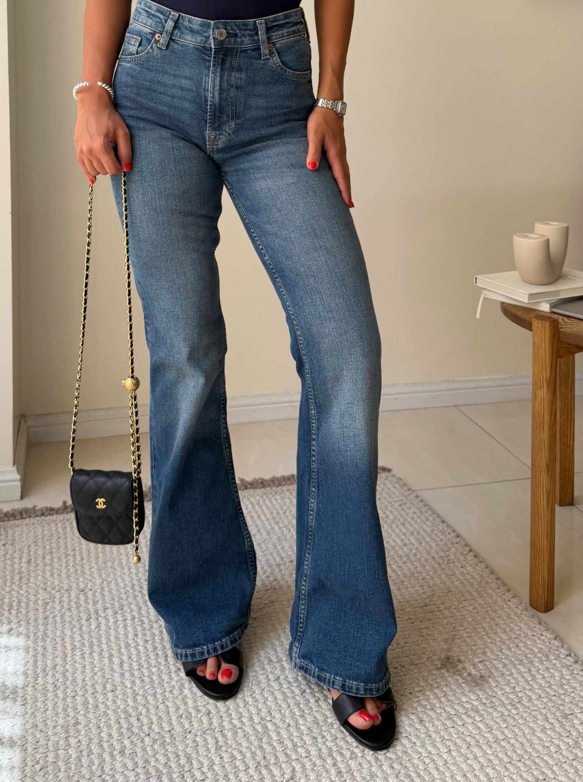 H&M | High Rise Flared Jean-Medium Blue 2