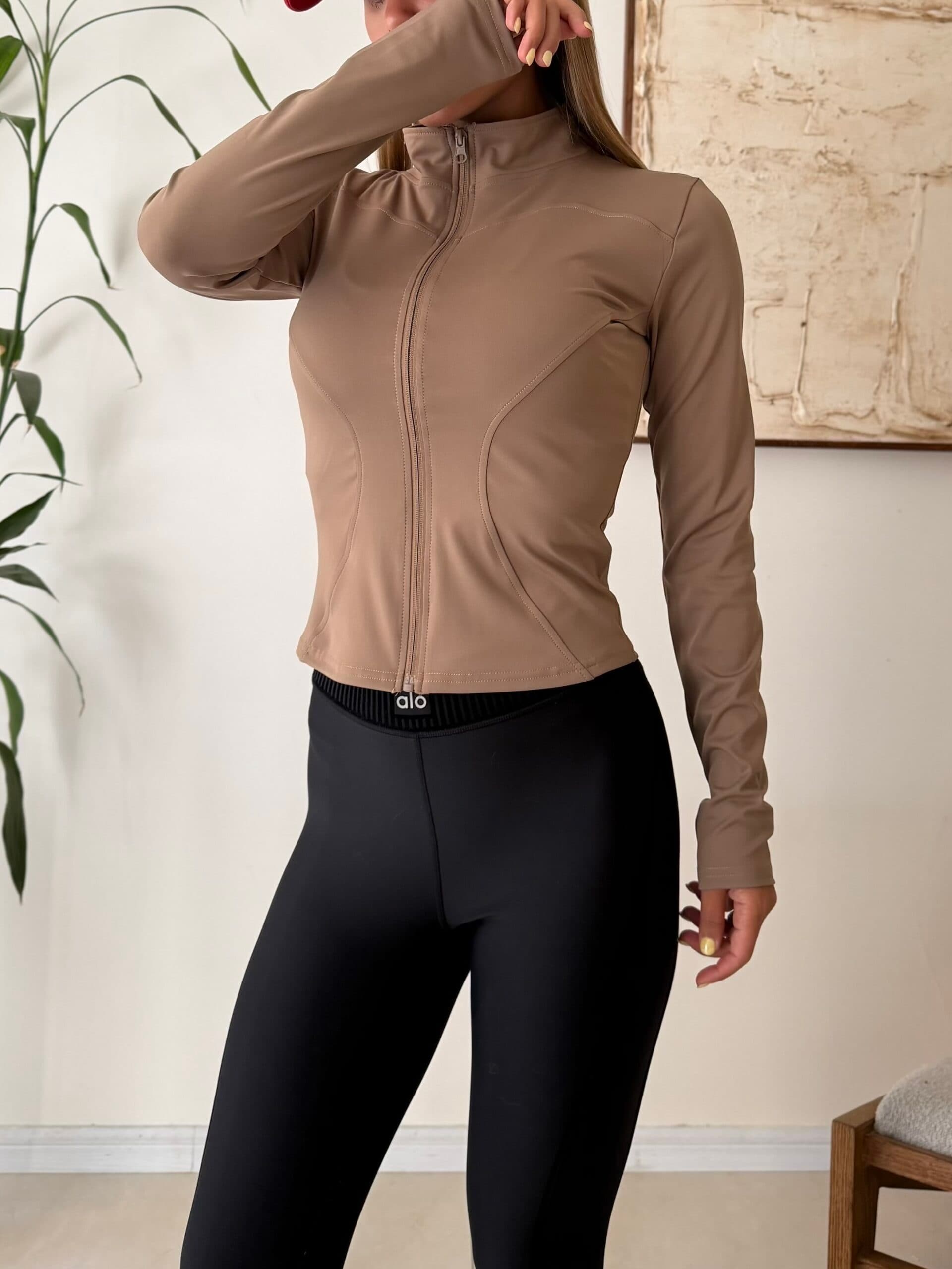 Vgood Fit It Jacket-Latte