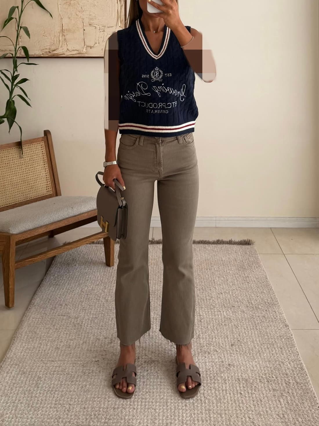 Hippie Rose Sweater Vest-Navy — تصویر ۴