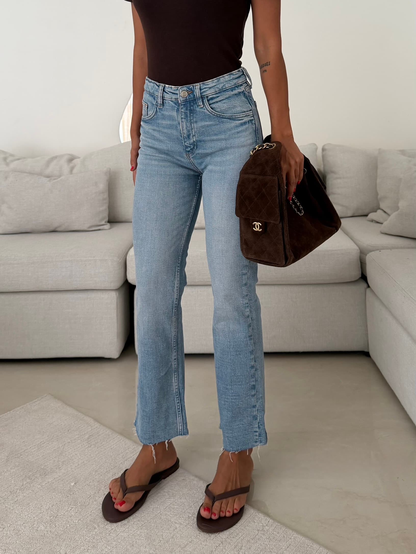 جین زارا | Zara Cropped Flare Jean-Milan light 2