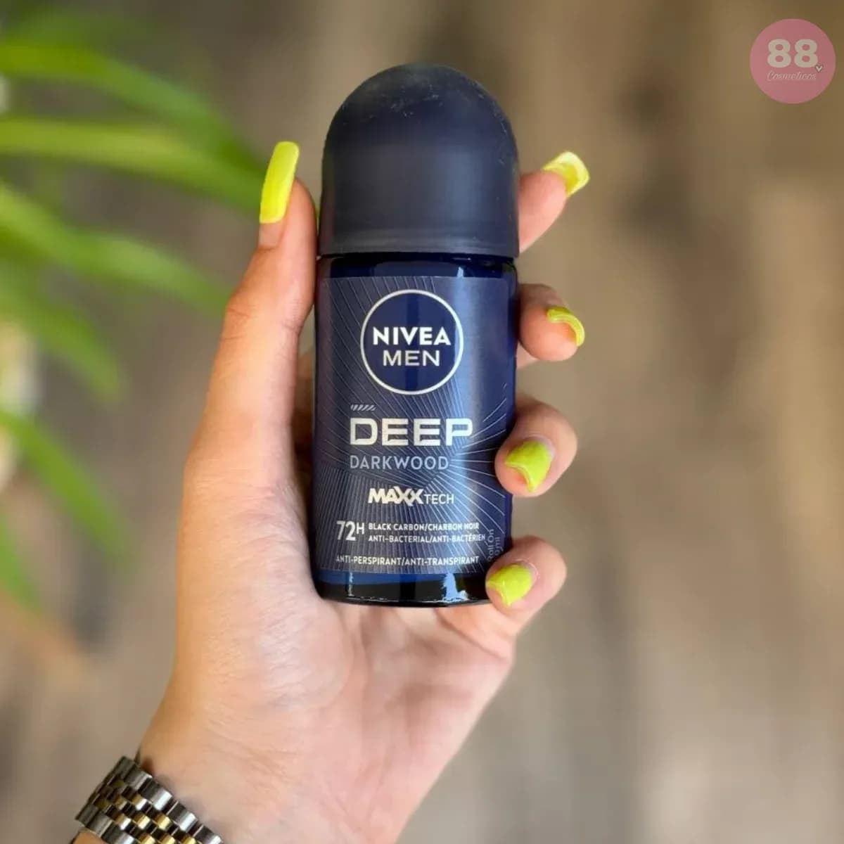مام رول مردانه نیوآ دیپ دارک وود Deep Darkwood