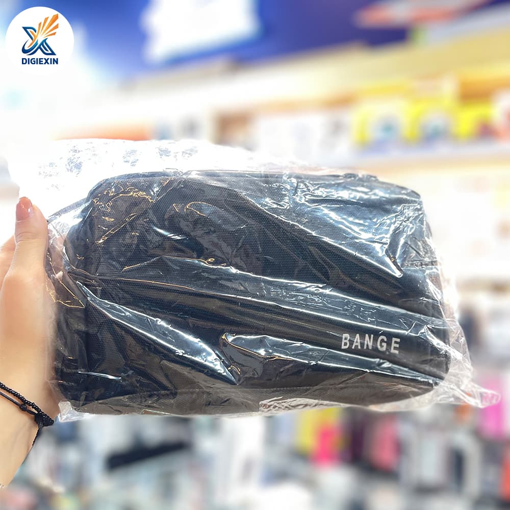 کیف دستی مردانه ضدآب بنج Bange مدل BG-22196 (Clutch Bag) — تصویر ۴