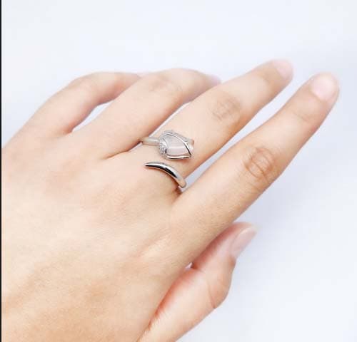 انگشتر نگیندار طرح گل رز دخترانه کد3