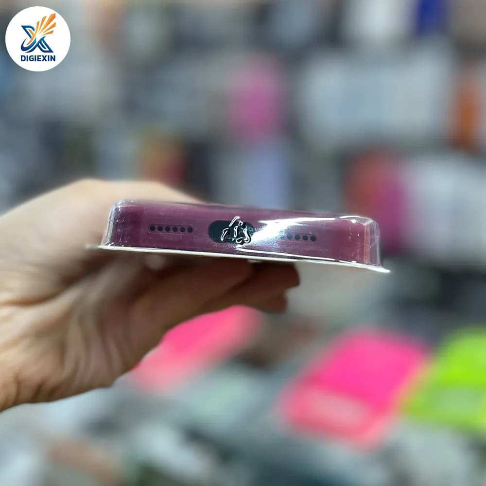 کاور فول سیلکونی اورجینال مناسب برای 17promax — تصویر ۷