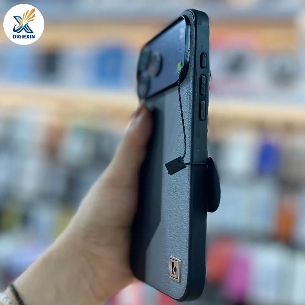 کاور چرمی مدل Unique Case مناسب برای iPhone 17 Pro Max — تصویر ۵
