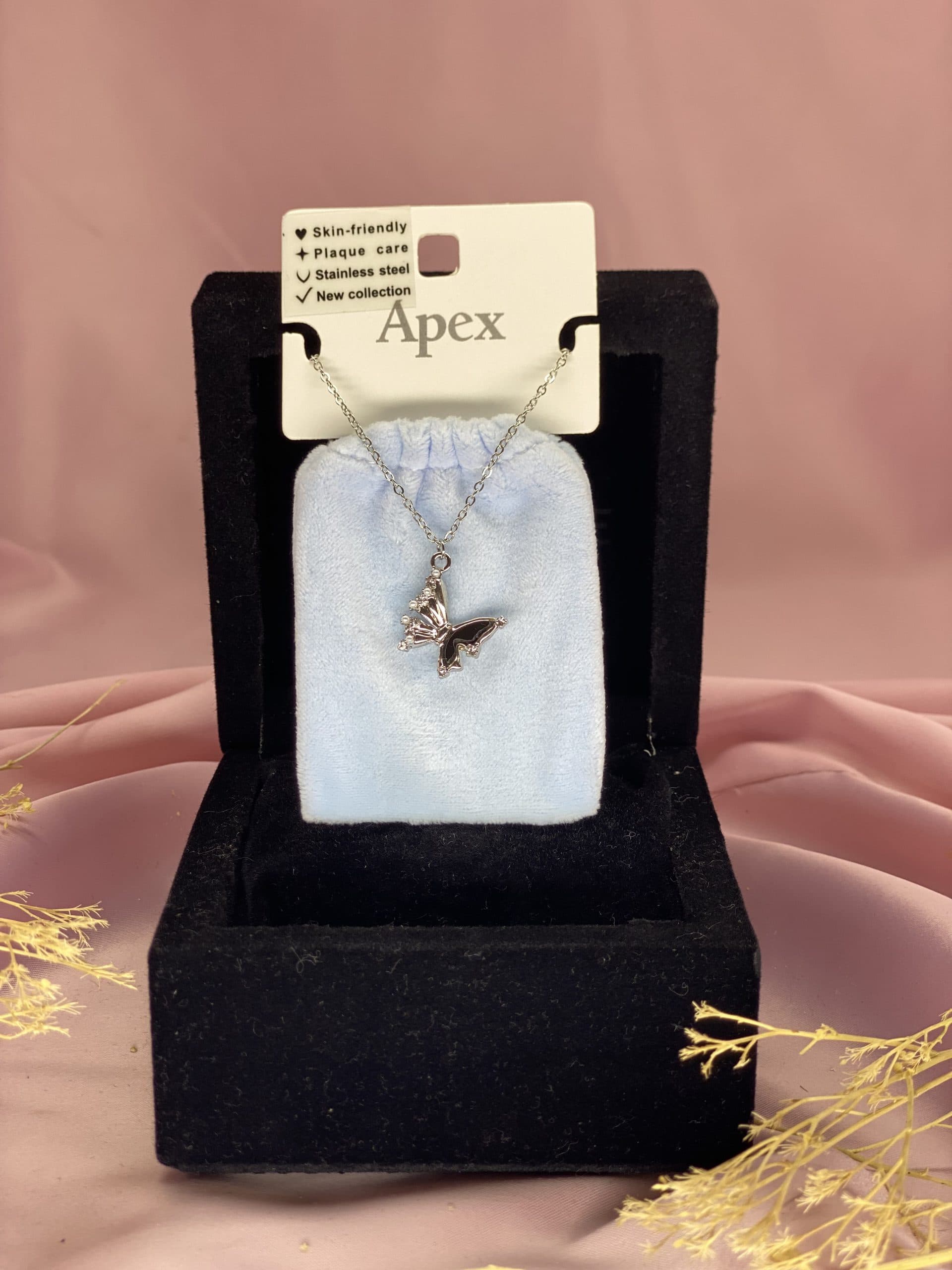گردنبند های برند اپکس بسیار شیک با کیفیت و دوام بالا در طرح پروانه مروارید دار — تصویر ۲