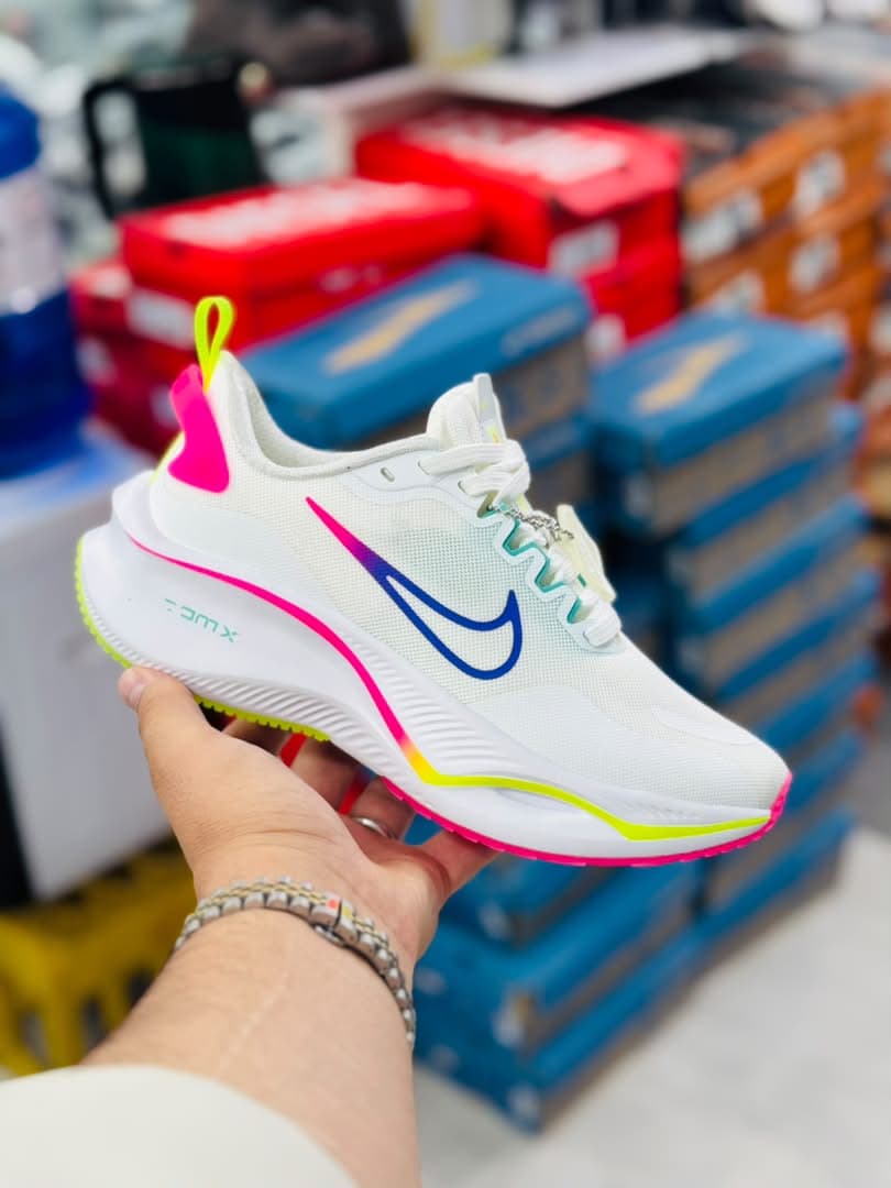 کتونی نایکی زوم ایکس کیفیت مستر - سایز 37 تا 40 - Nike ZoomX — تصویر ۲