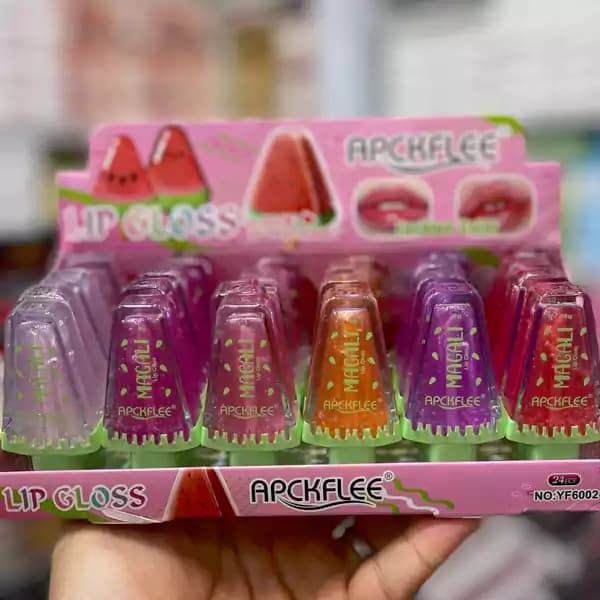 لیپ گلاس طرح هندوانه در 6 رنگ جذاب LIP GLOSS — تصویر ۲