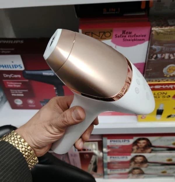 لیزر حذف موهای زائد فیلیپس مدل Lumea 9000 — تصویر ۱۰